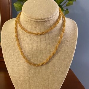 Elegant Gold Twisted Necklaces